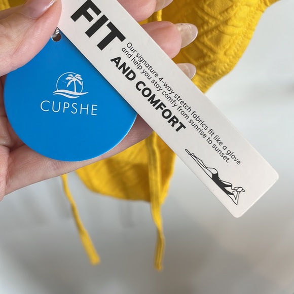 Yellow Ruffle One piece - BNWT Cupshe - Picture 3 of 8